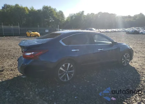 2017 Nissan Altima 2.5 z USA, uszkodzony, nr VIN 1N4AL3AP1HC493079